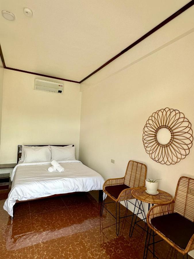 Haven Suites Siargao General Luna  Exterior foto